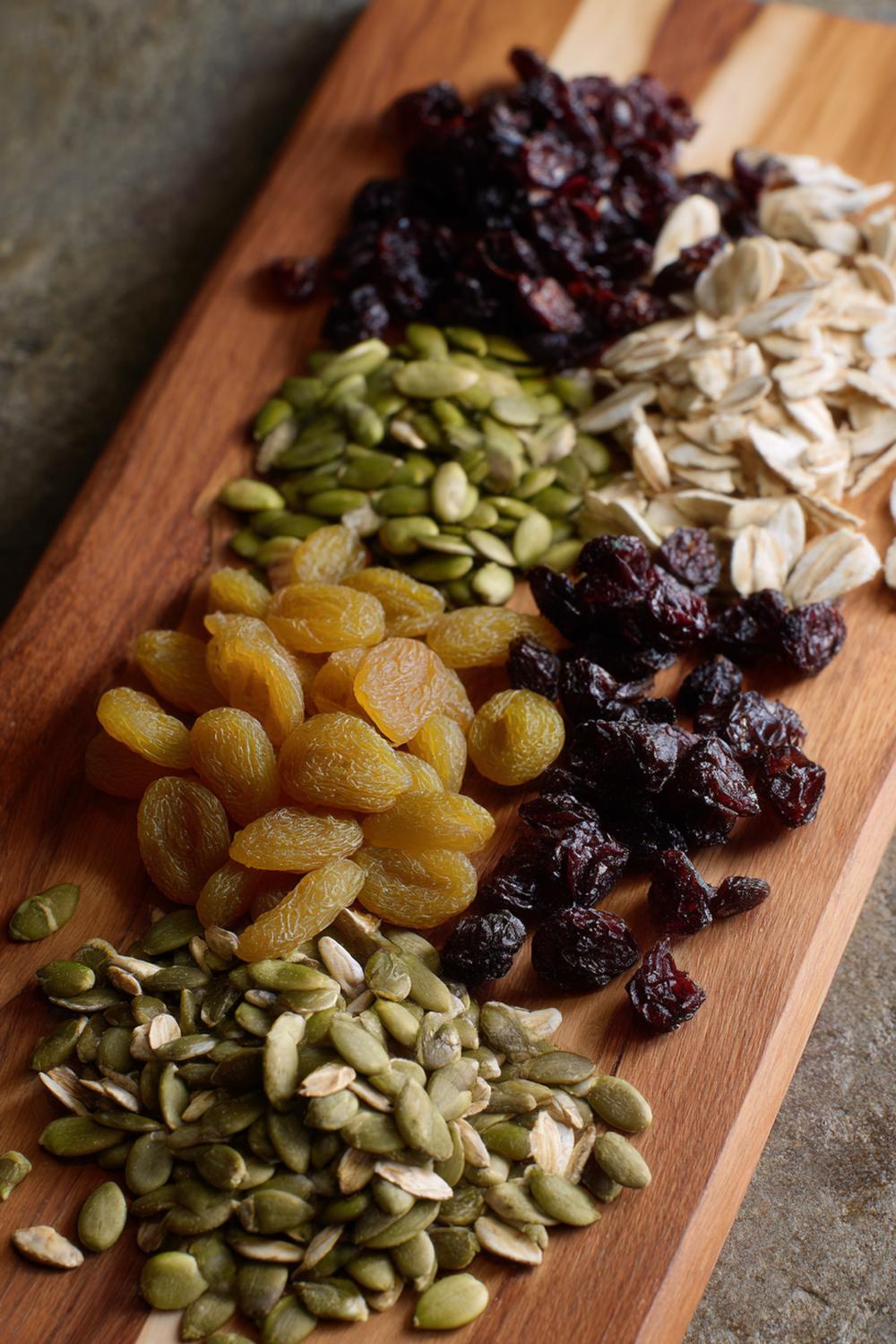 22. Easy Healthy Snacks 2026: Trail Mix Board with Pumpkin Seeds and Dried Cherries