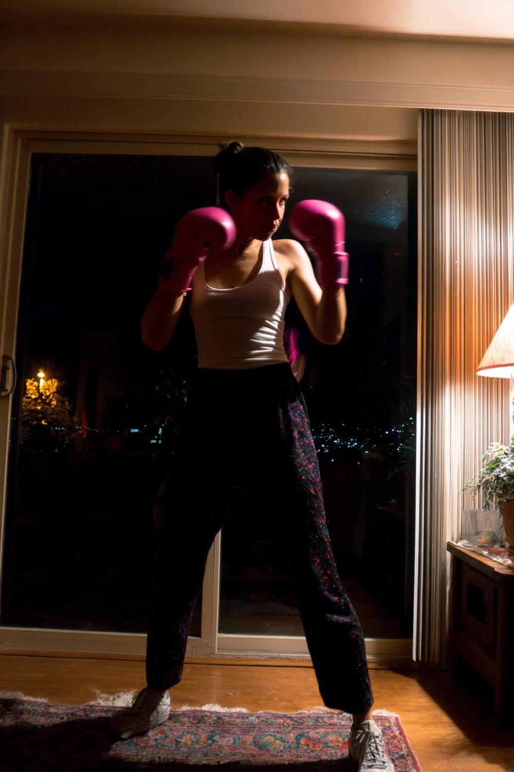 15. Full Body Weight Loss Routine: Shadow Boxing and Strength Rounds With a Mirror and Light Weights
