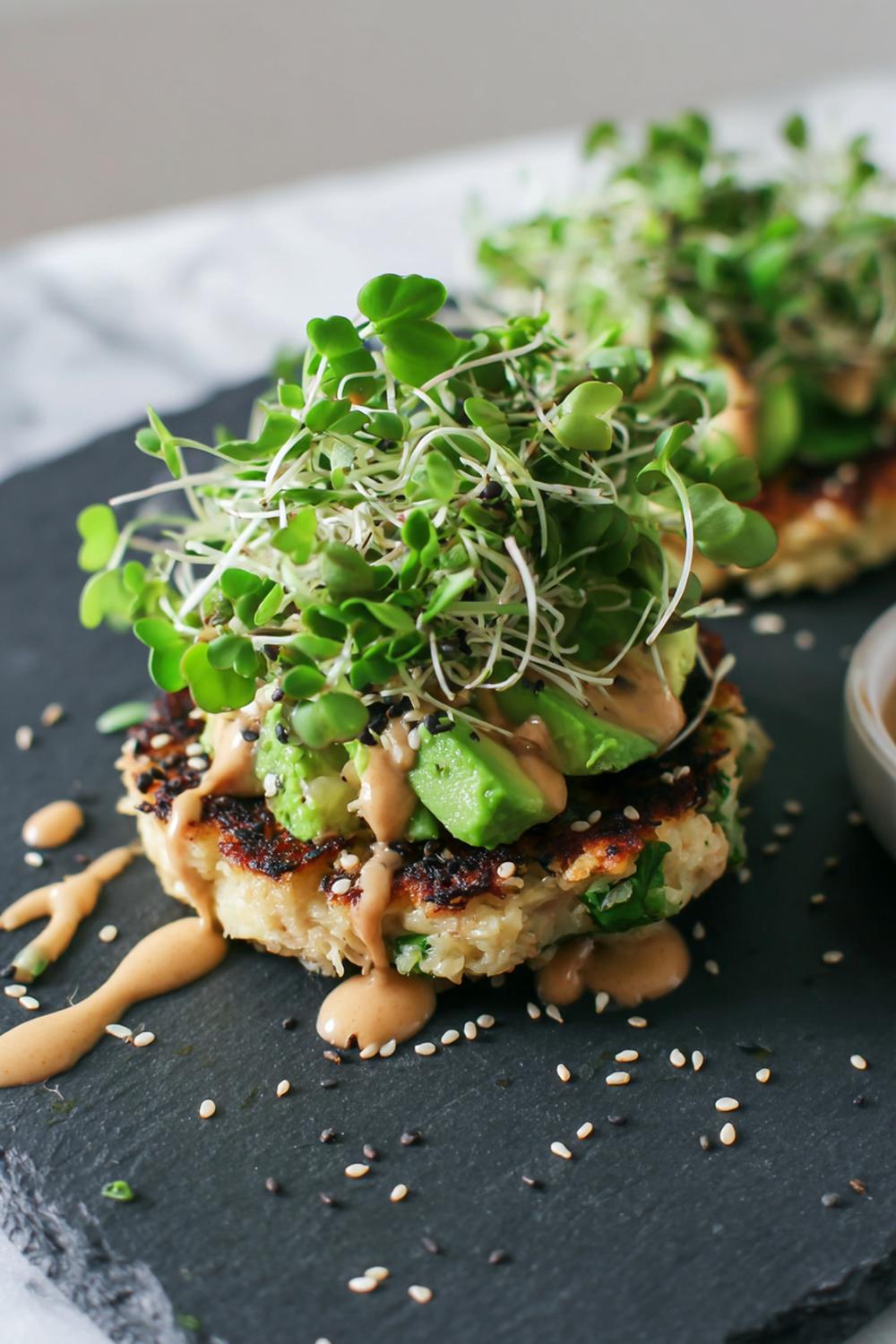 14. Gluten Free Athlete Meals 2026: Tuna Avocado Rice Cakes with Sesame and Microgreens