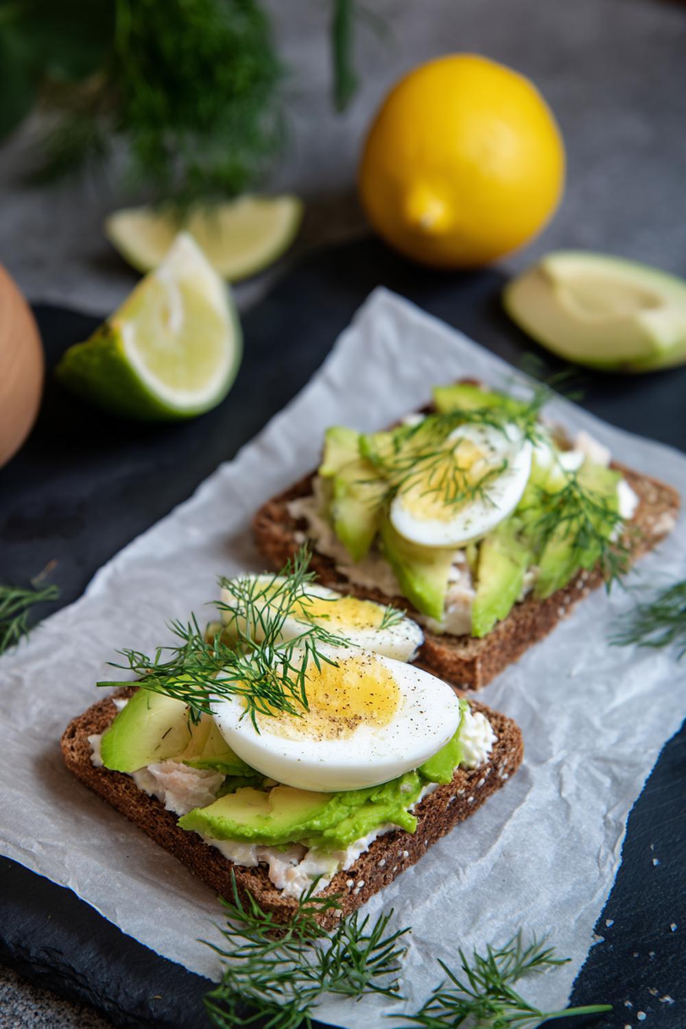 26. High Protein Meal Prep 2026 Sardine Avocado Rye Toast Kits