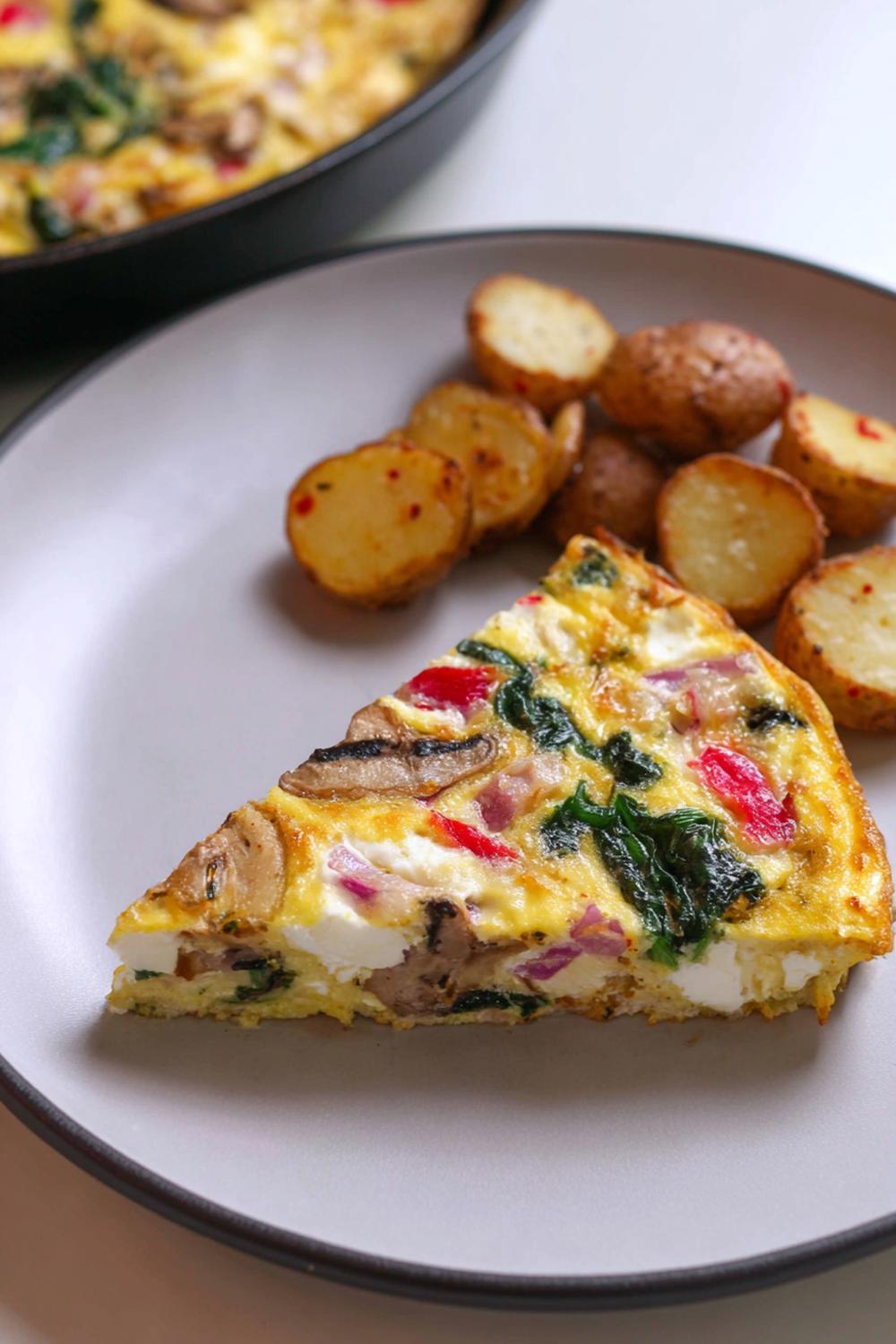16. Post-Workout Dinner Ideas 2026: Egg White Veggie Frittata with Roasted Potato Coins