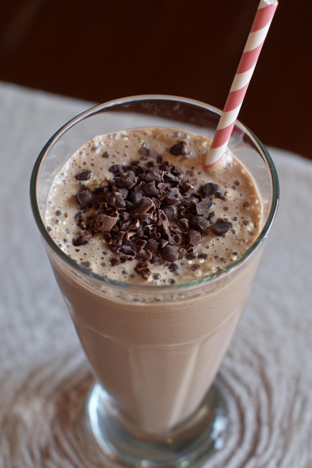 2. Protein Smoothie Recipe 2026: Iced Mocha Oat Smoothie with Cacao Nib Topping