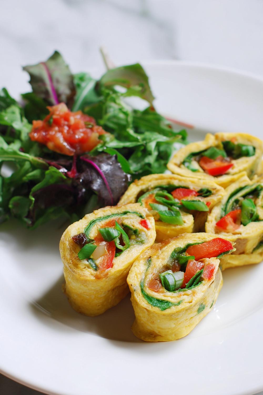 21. Quick Healthy Lunches 2026: Veggie Omelet Roll-Ups with Salsa Cup and Baby Greens