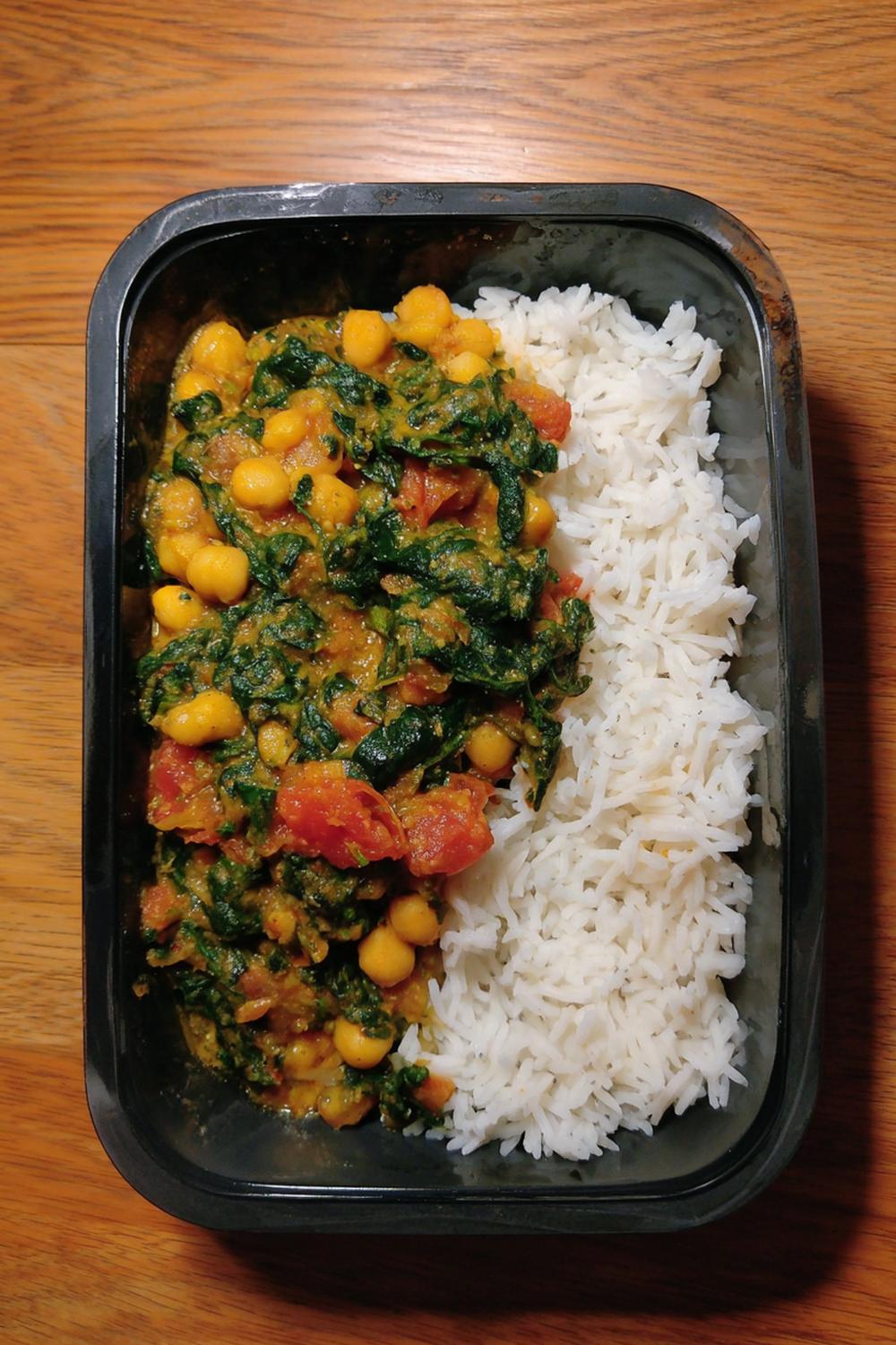 9. Vegan athlete meal prep 2026: Curried Chickpea Spinach Stew with Basmati