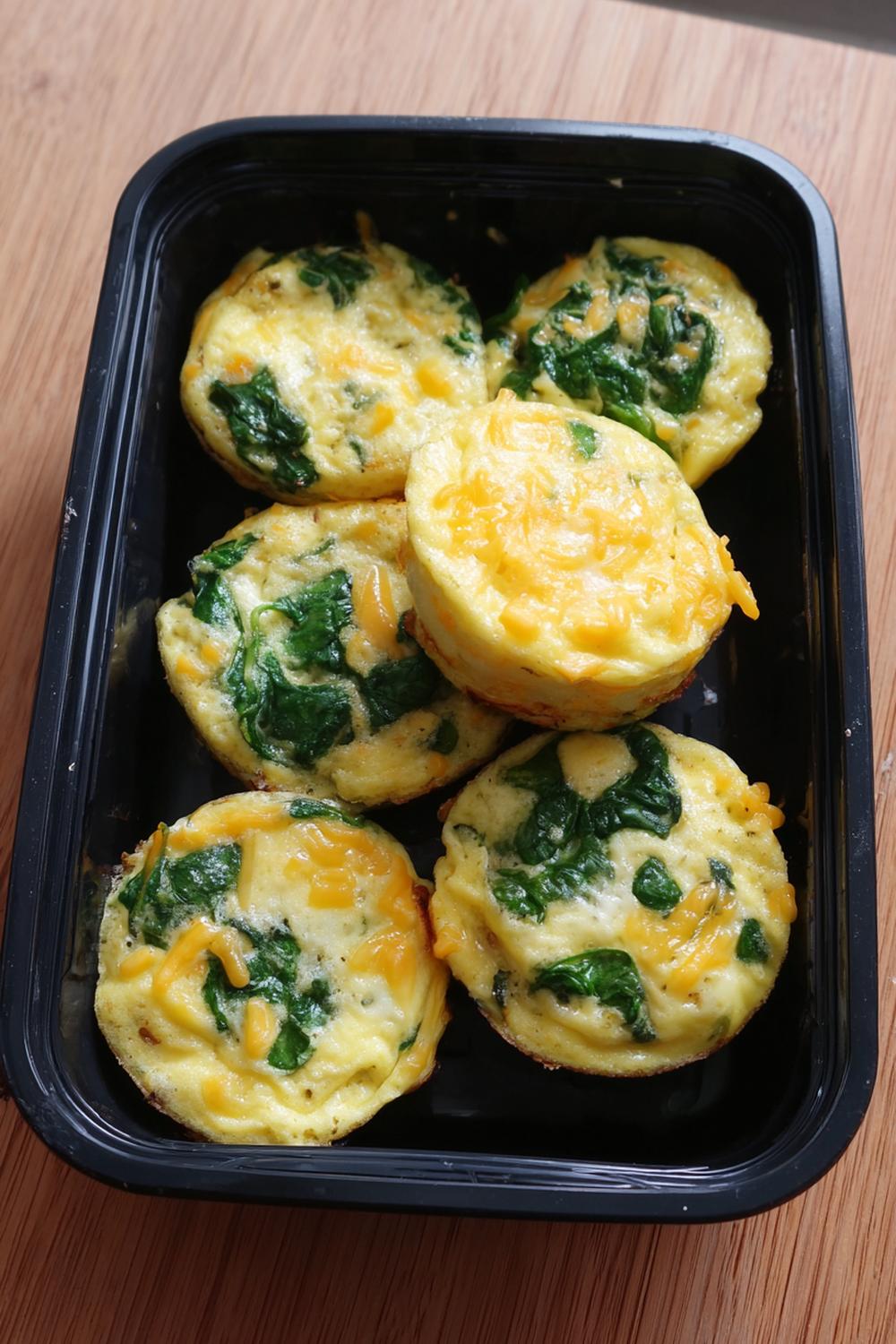 17. Egg Muffin and Spinach Meal Prep Meal with Cheddar
